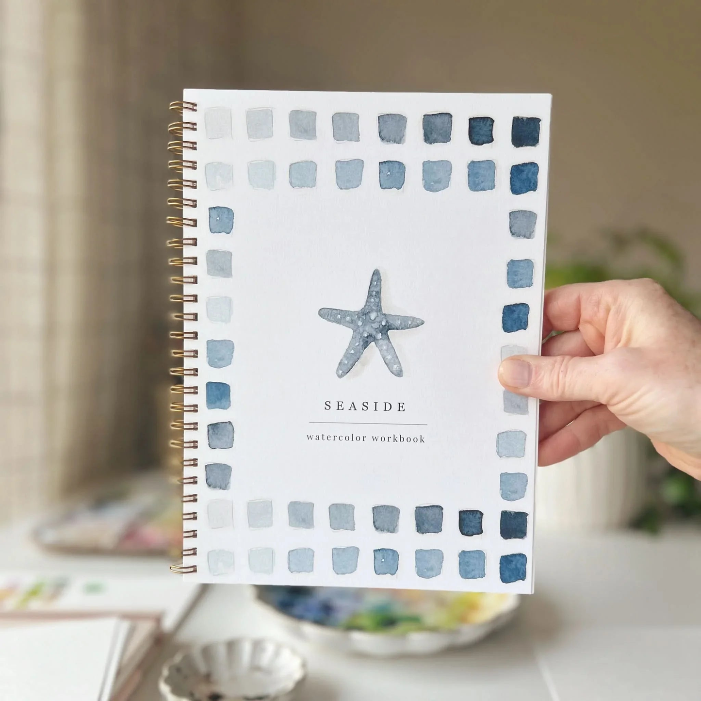 Beginner-Friendly Watercolor Workbook Set with 12 Colors Paint Set & Brush & Palette